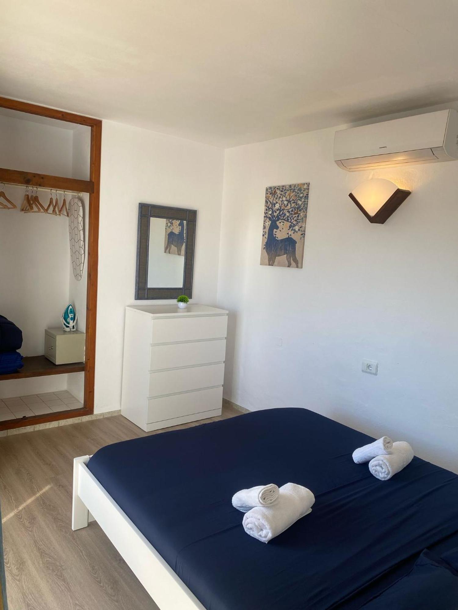Le Mirage Ibiza Apartamento Sant Antoni de Portmany Quarto foto